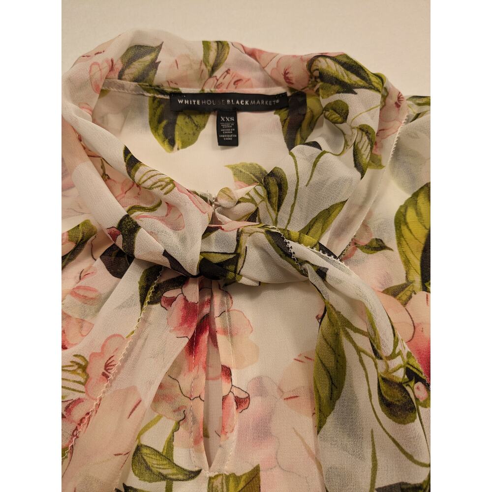 White House Black Market Top Women's XXS Floral White Blouse Scarf luxury Classy - Picture 3 of 16